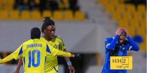 النصر يهزم الهلال بالأربعة