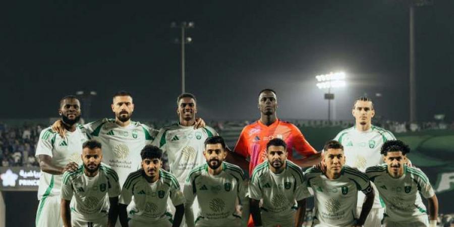 متى موعد مباراة الأهلي والرائد في دوري روشن السعودي؟