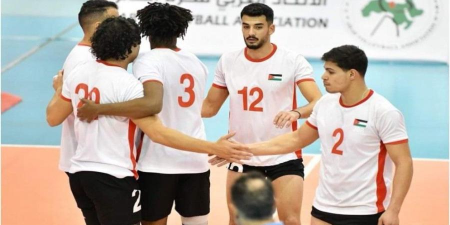 منتخب الكرة الطائرة يخسر أمام نظيره الكويتي بالبطولة العربية 