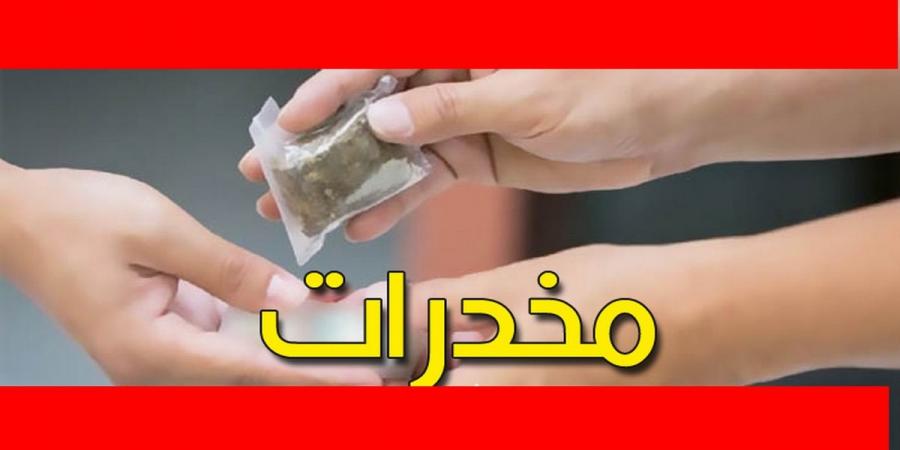 حمام_الأنف – بن عروس/ القبض على شابان بحوزتهما 26 قطعة من مخدّر القنب الهندي.