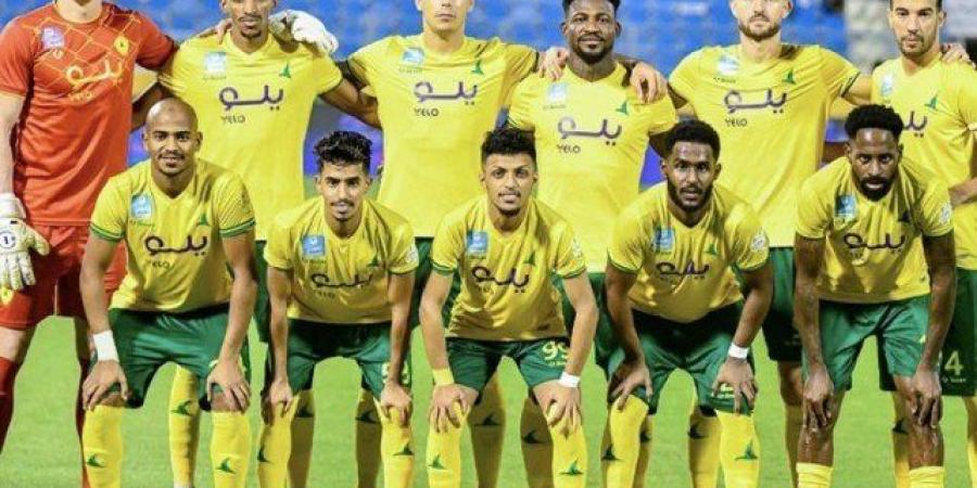 شاهد.. مواجهة قوية بين القادسية والخليج في الدوري السعودي