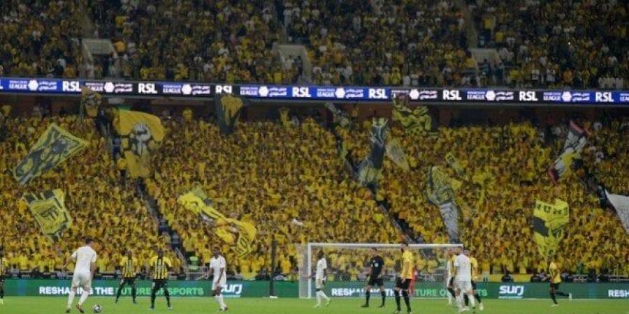 في ليلة تألق بنزيما ورونالدو.. هدف قاتل يمنح الاتحاد انتصارًا غاليًا على النصر بالدوري السعودي