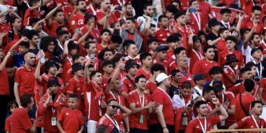 شريف عبد المنعم لجماهير الأهلي: «مش هتتحكموا في النادي ودوركم التشجيع بس»